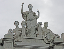 Manhattan Appellate Statue