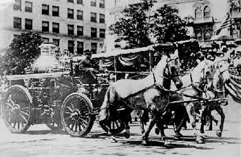 Engine 14horsedrawn
