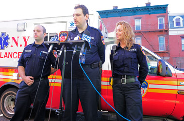 FDNY EMS Members Deliver Baby in Brooklyn