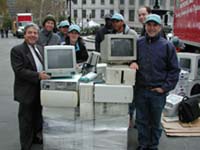 Marty Markowitz at 2004 Brooklyn Borough Hall recycling event