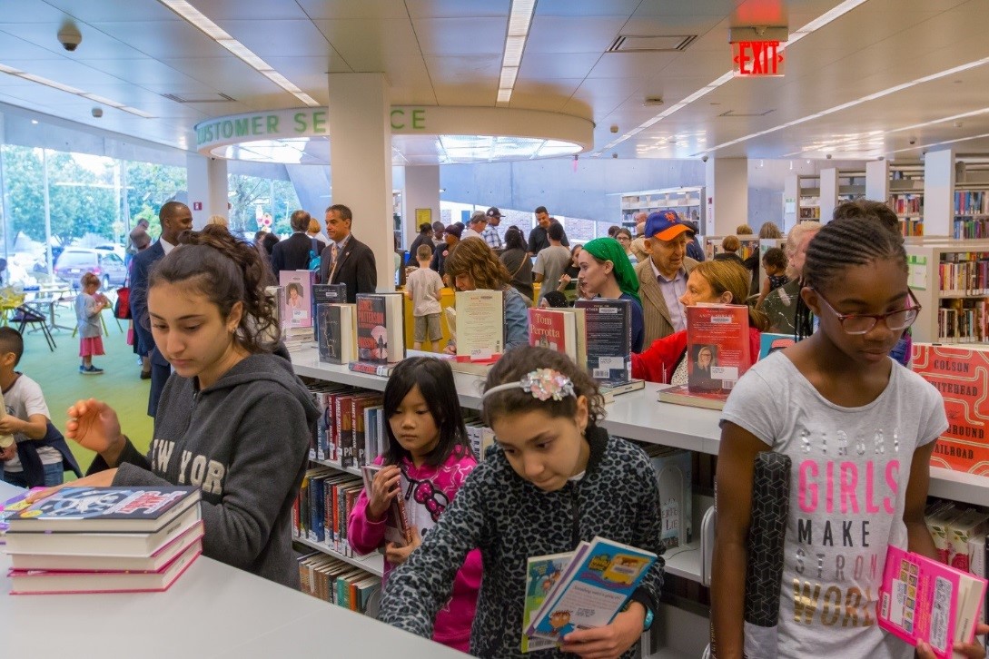 children inside Kew Garden Hills Library