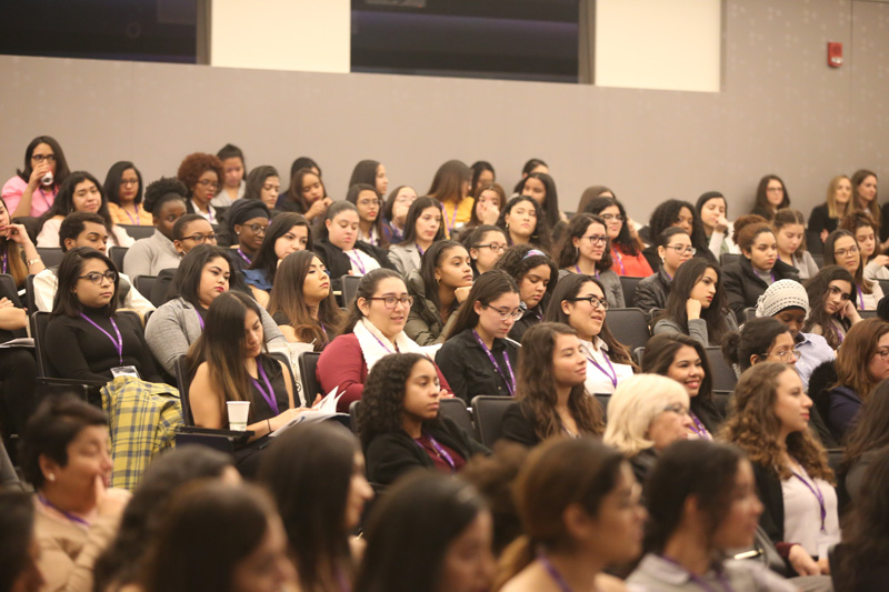 audience of young woman