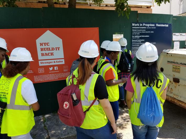 Steam students at a construction site