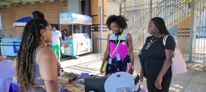 (Left to right) A vendor chats with Cannabis NYC Founding Director Dasheeda Dawson and MOE Commissioner Sideya Sherman at the showcase. 