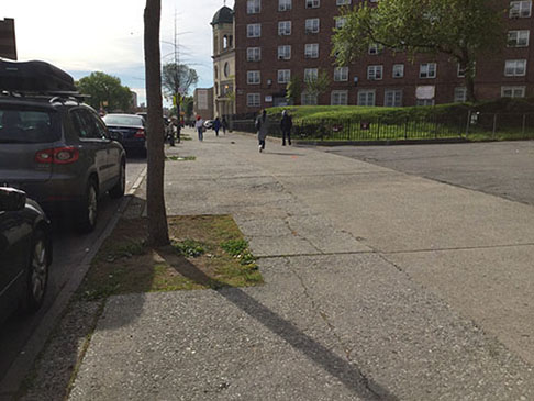 East Gun Hill Road sidewalk: Before